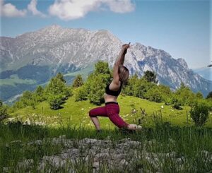 Scopri di più sull'articolo Yoga e Arrampicata: il binomio perfetto tra terra e roccia